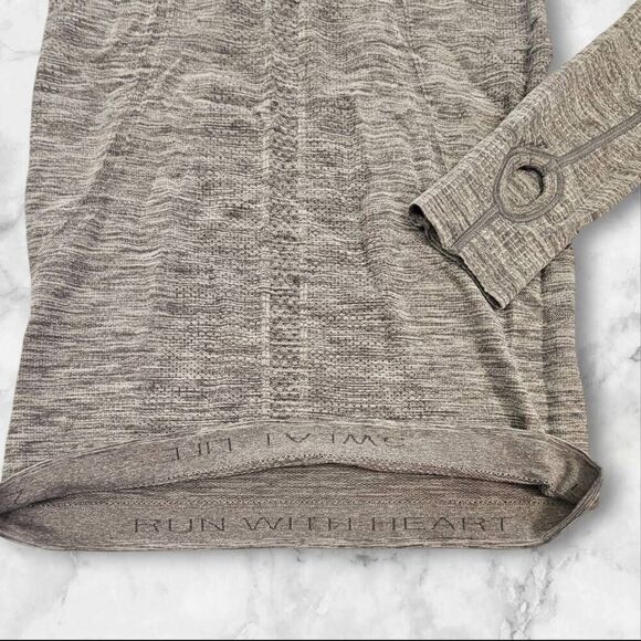 Lululemon Size 2 Gray Long Sleeve Swiftly - Picture 4 of 4
